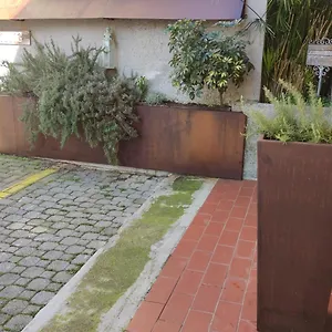 Exotic Flavour House Pensión